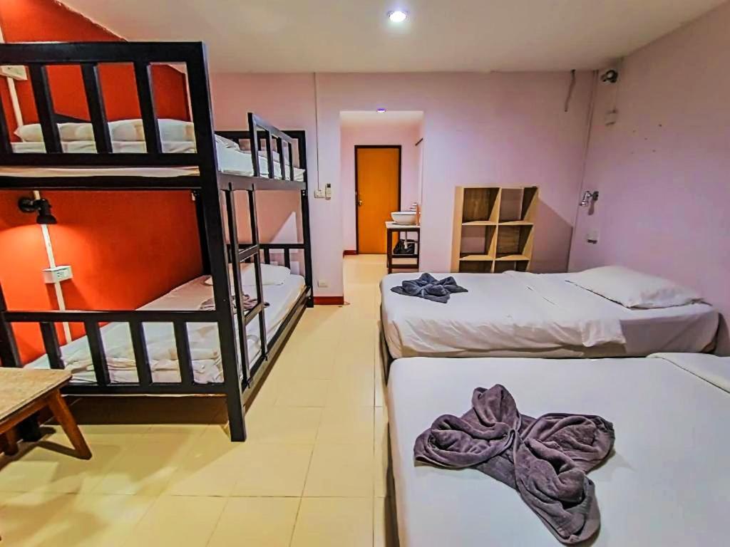 The Moon House Hotel Chiang Mai Buitenkant foto