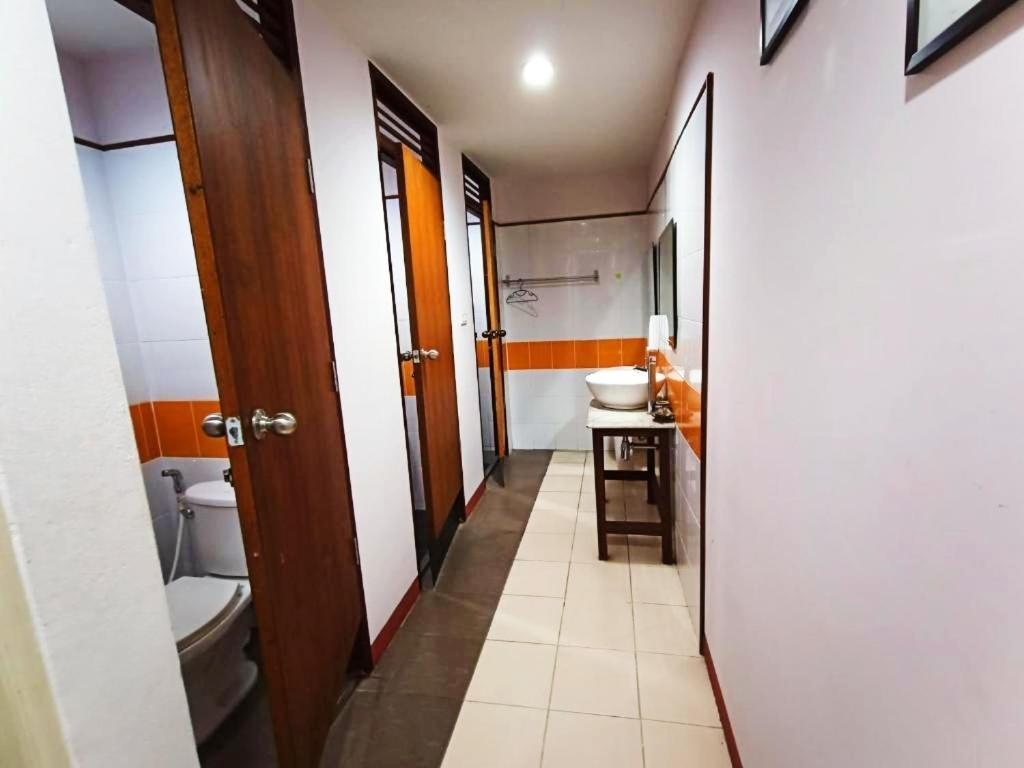The Moon House Hotel Chiang Mai Buitenkant foto